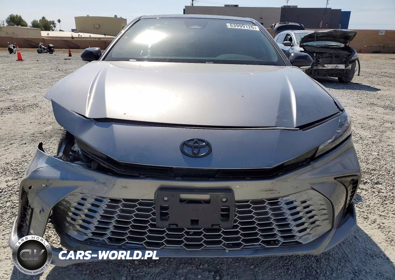 2025 Toyota Camry Xse VIN:4T1DAACK5SU632257 - 5