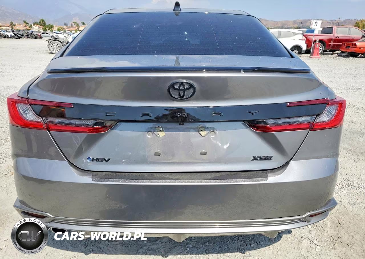 2025 Toyota Camry Xse VIN:4T1DAACK5SU632257 - 6