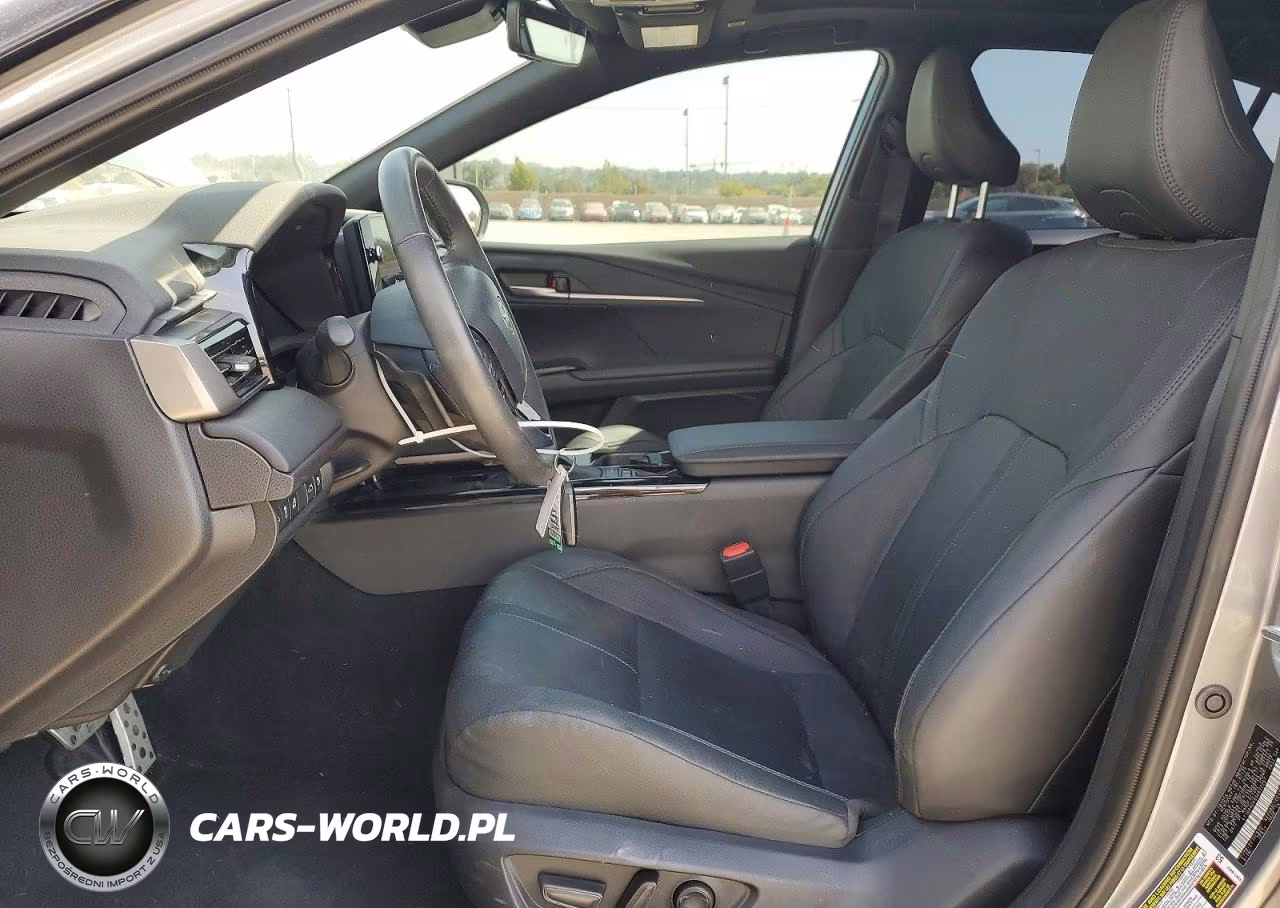 2025 Toyota Camry Xse VIN:4T1DAACK5SU632257 - 7