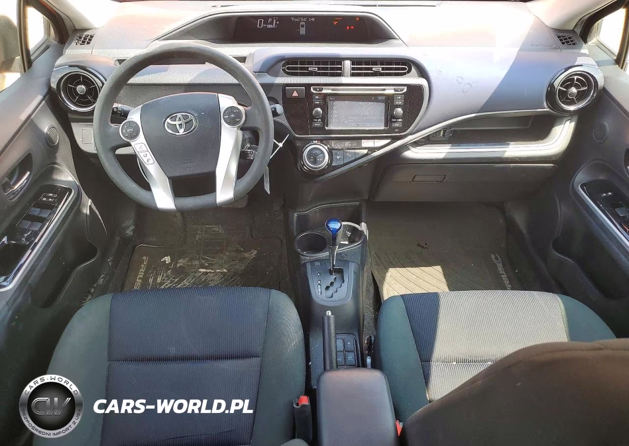 2016 Toyota Prius C Two VIN:JTDKDTB3XG1130927 - 8
