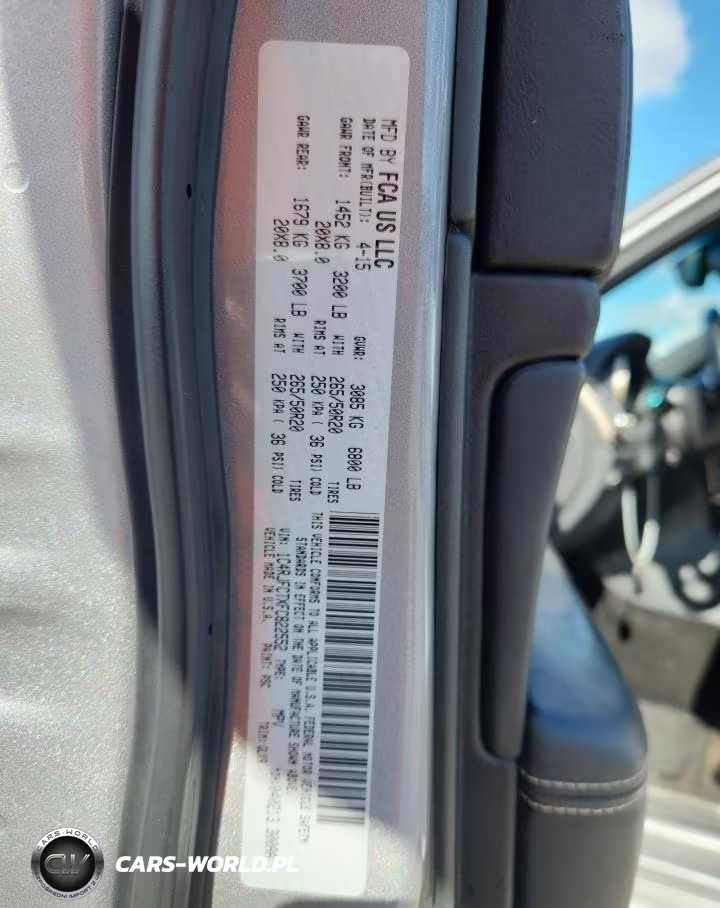 2015 Jeep Grand Cherokee Overland VIN:1C4RJFCTXFC822552 - 13