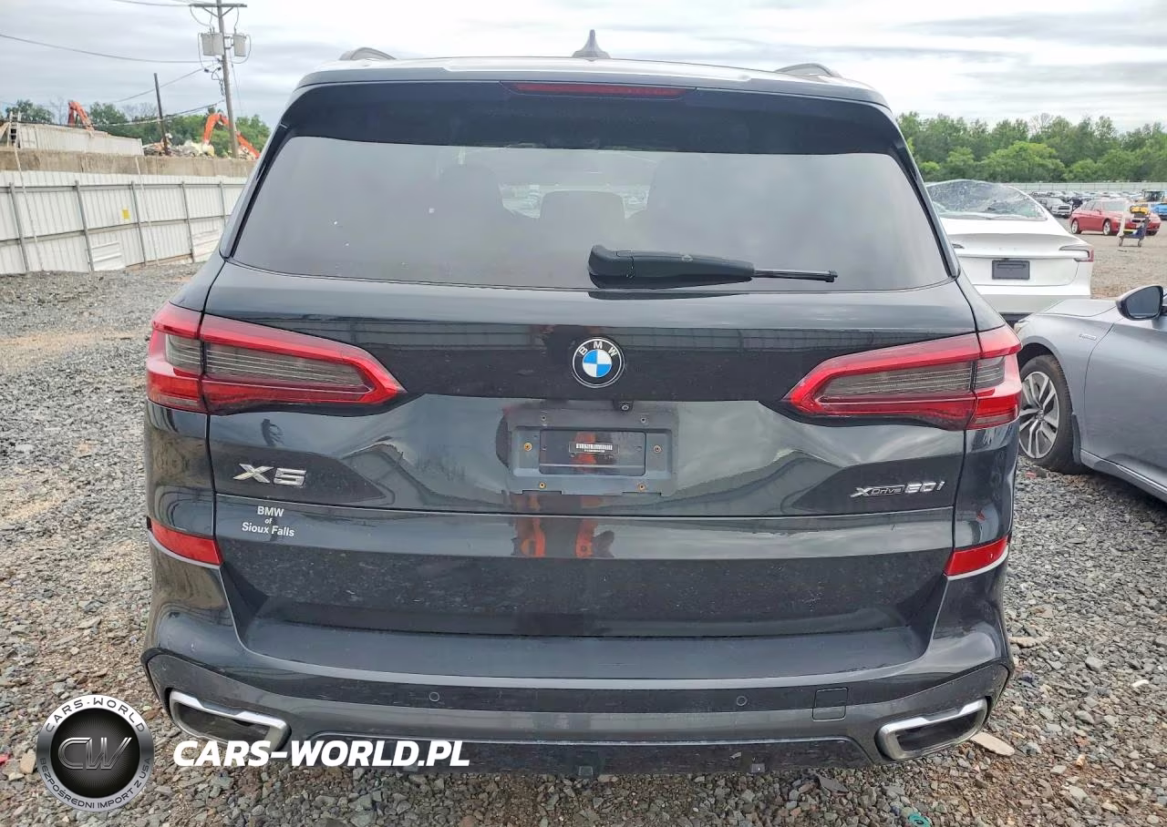 2019 BMW X5 xDrive50I VIN:5UXJU2C52KLN49968 - 6