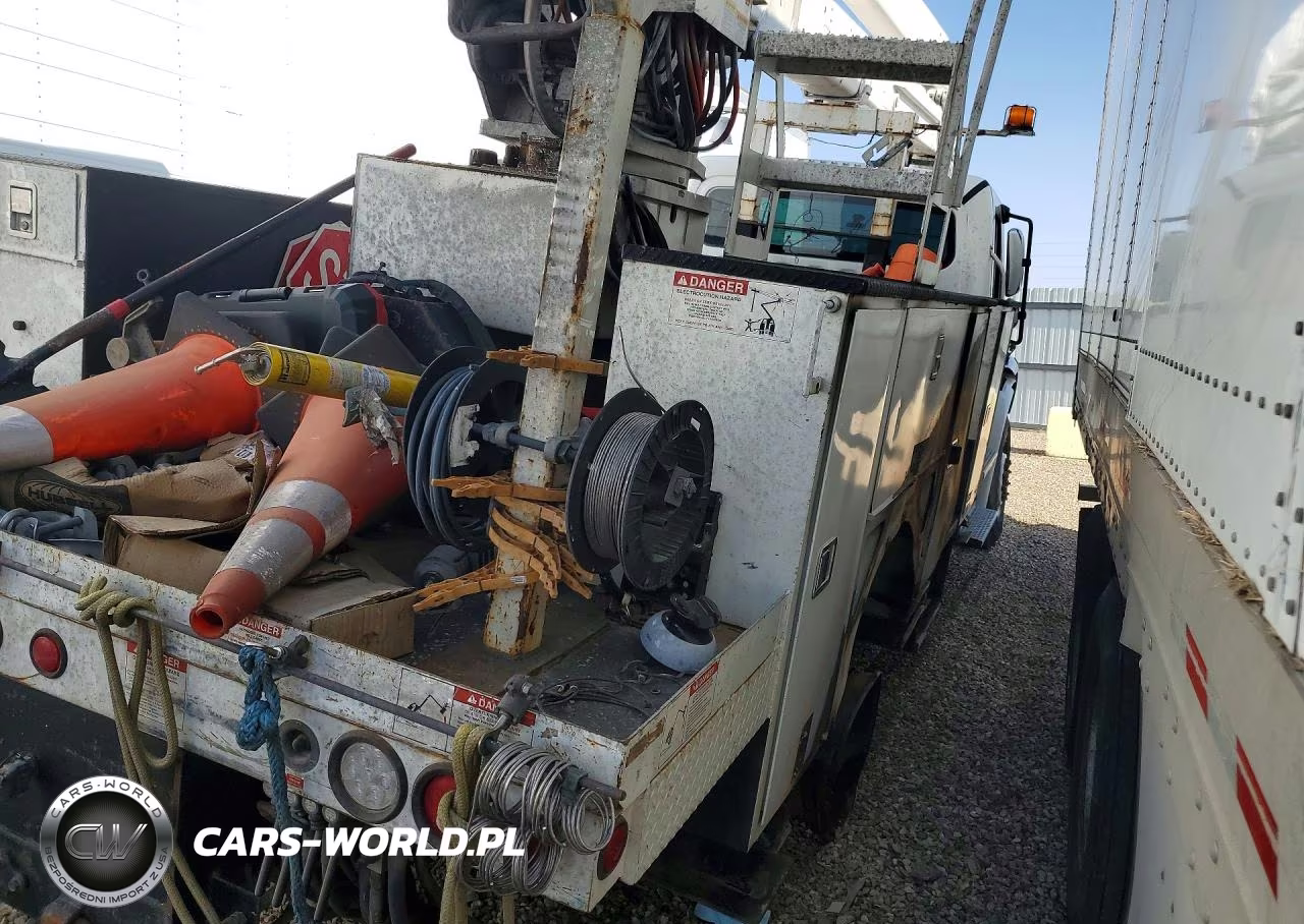 2018 Freightliner Business Class M2 Bucket Truck VIN:1FVDCXFC5JHJP7640 - 3
