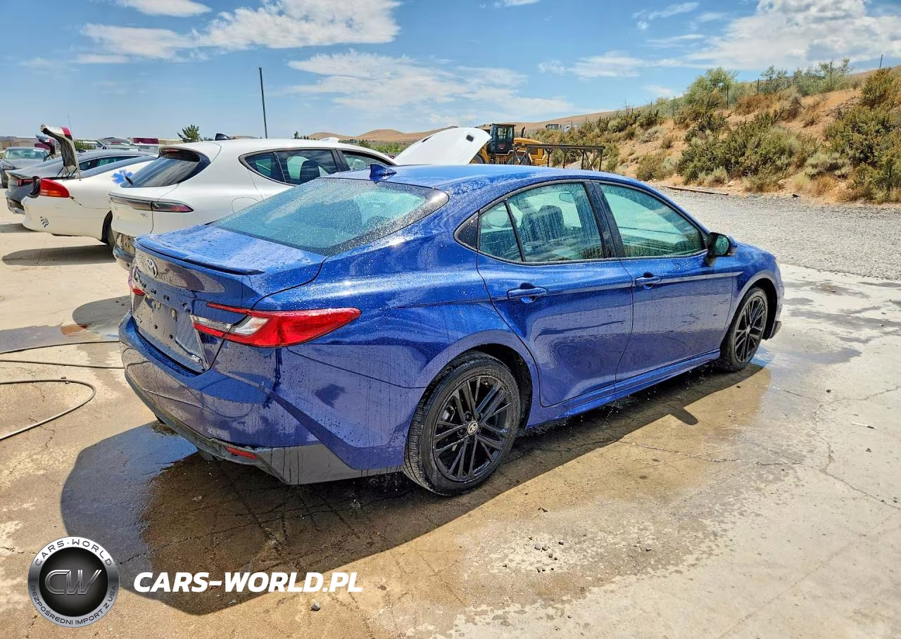 2025 Toyota Camry Se VIN:4T1DAACK2SU036023 - 3