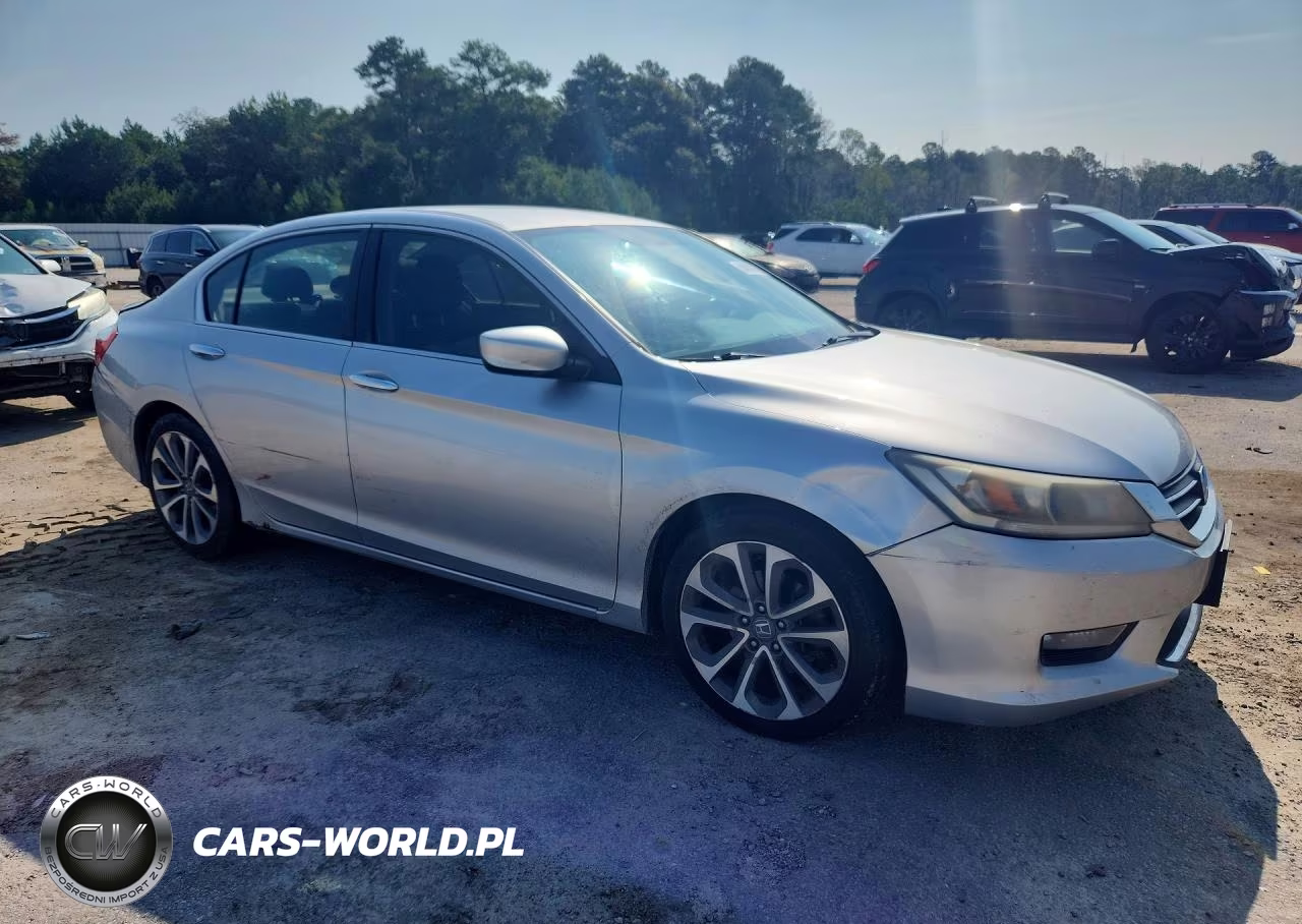 2014 Honda Accord Sport VIN:1HGCR2F55EA135382 - 4