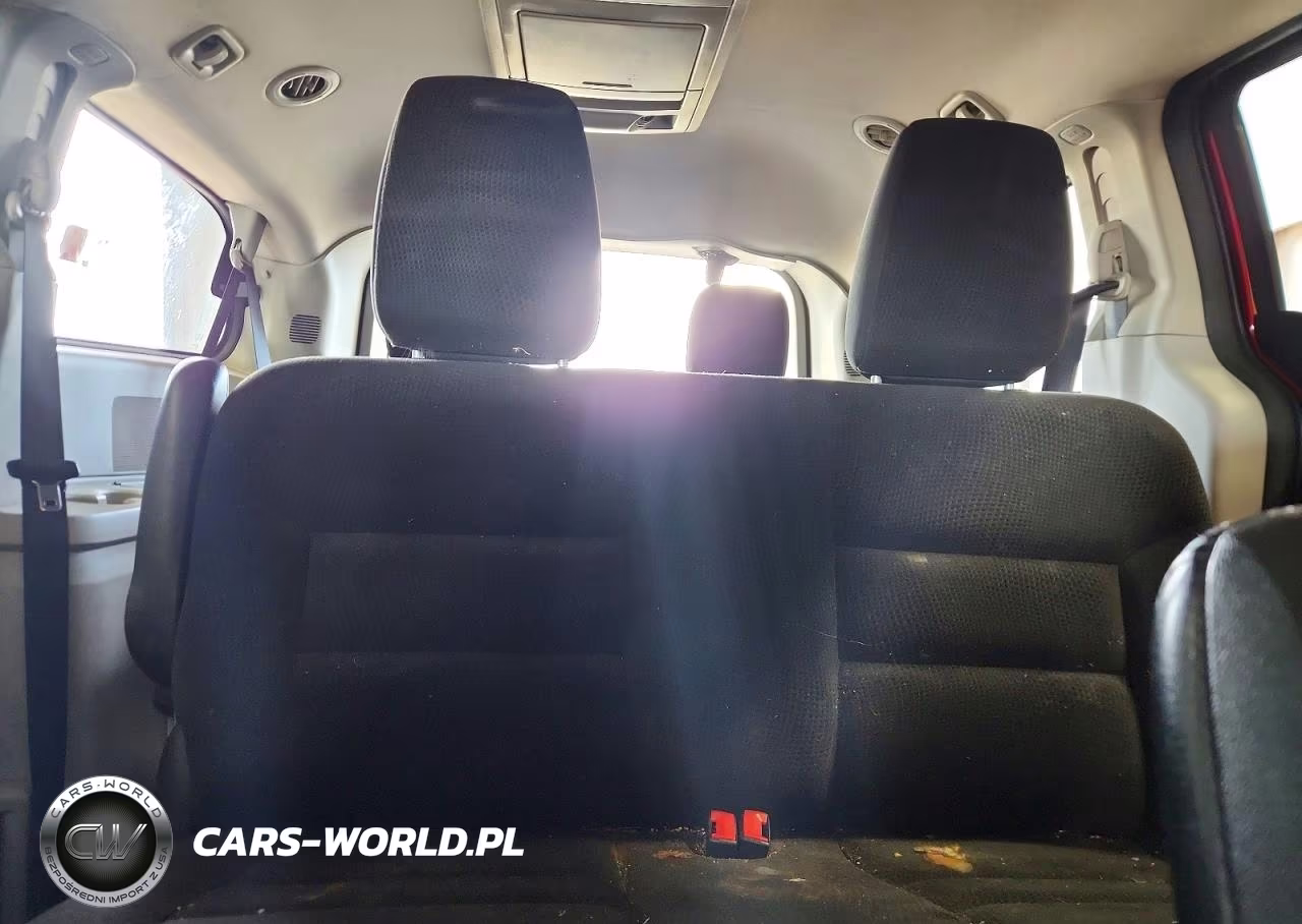 2018 Dodge Grand Caravan Se VIN:2C4RDGBG3JR219668 - 10