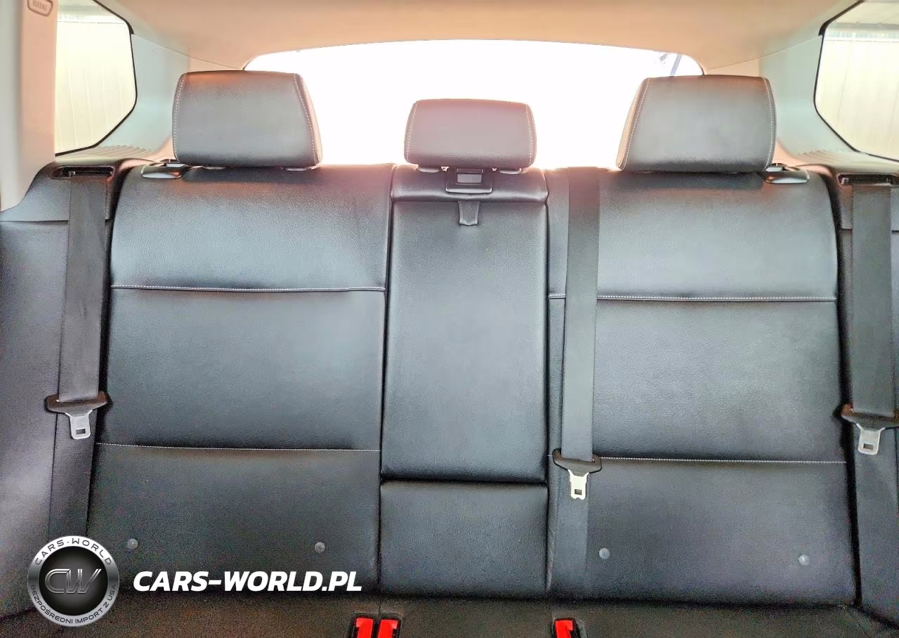 2017 BMW X3 xDrive28I VIN:5UXWX9C56H0T13078 - 10
