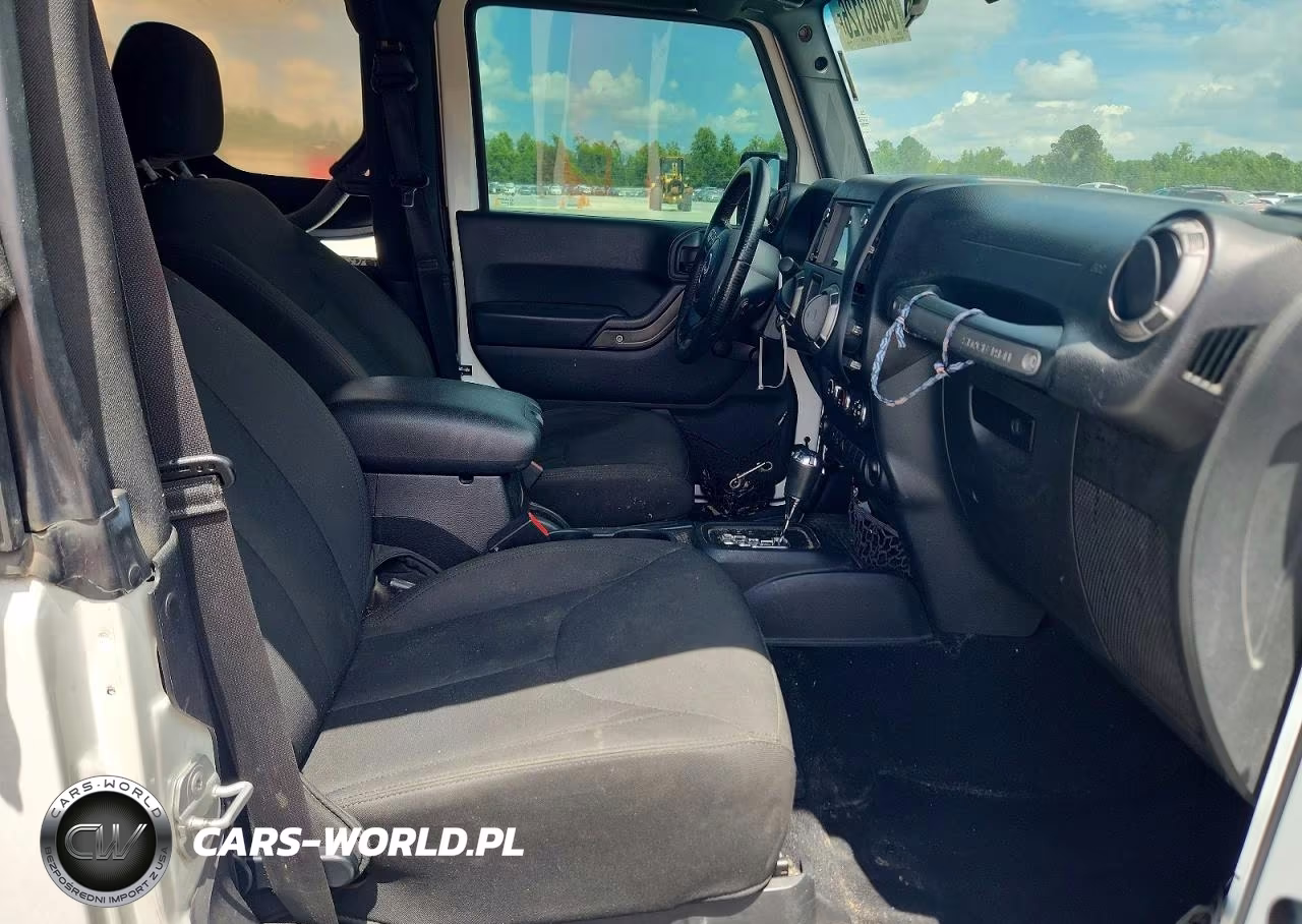 2016 Jeep Wrangler Sport VIN:1C4AJWAG7GL124727 - 11