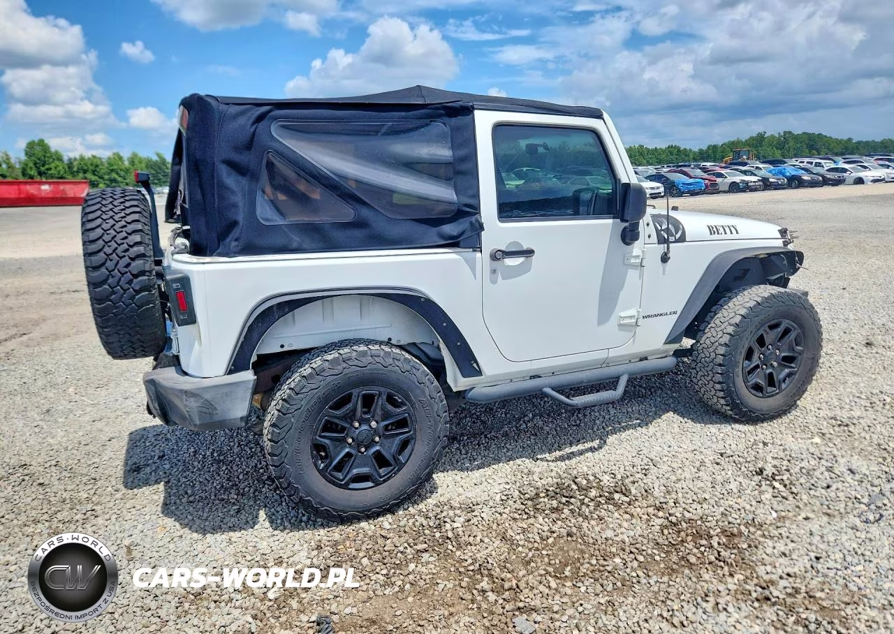 2016 Jeep Wrangler Sport VIN:1C4AJWAG7GL124727 - 3