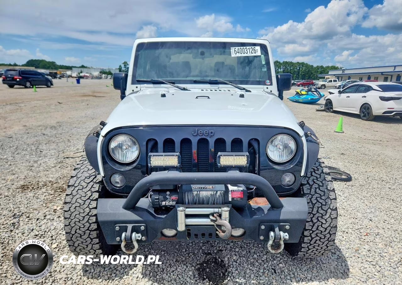 2016 Jeep Wrangler Sport VIN:1C4AJWAG7GL124727 - 5