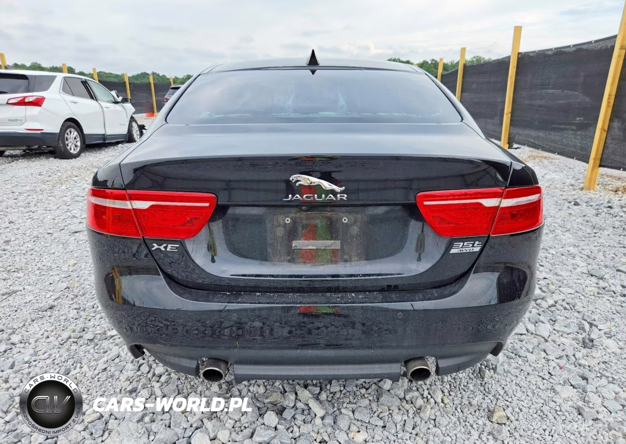 2017 Jaguar Xe Premium VIN:SAJAJ4BV6HA972484 - 6