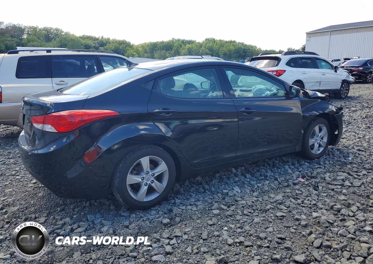 2013 Hyundai Elantra Gls VIN:KMHDH4AE9DU719320 - 3