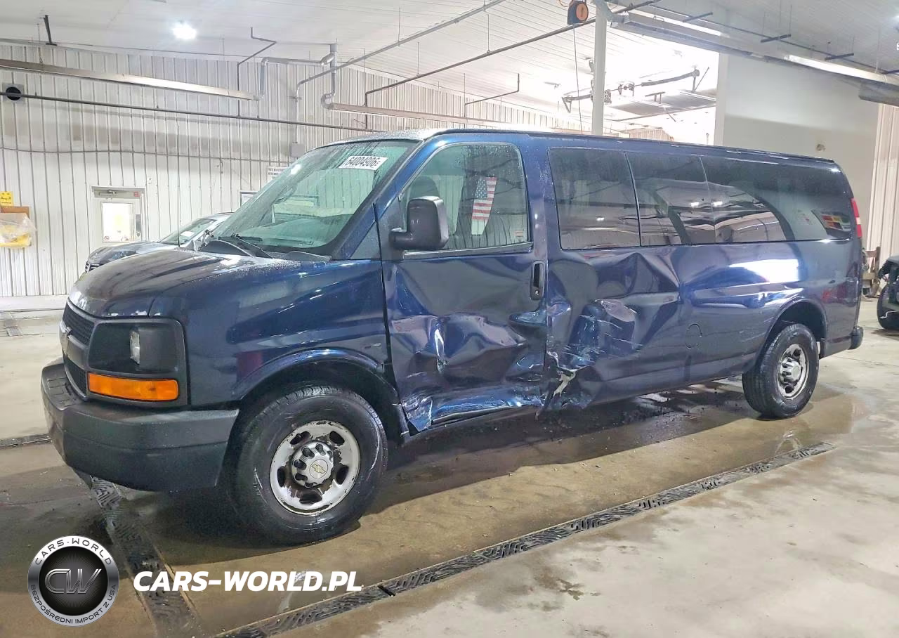 2011 Chevrolet Express G3500 Ls