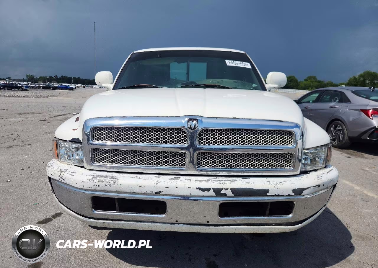 1999 Dodge Ram 1500 VIN:1B7HC16X3XS290379 - 5