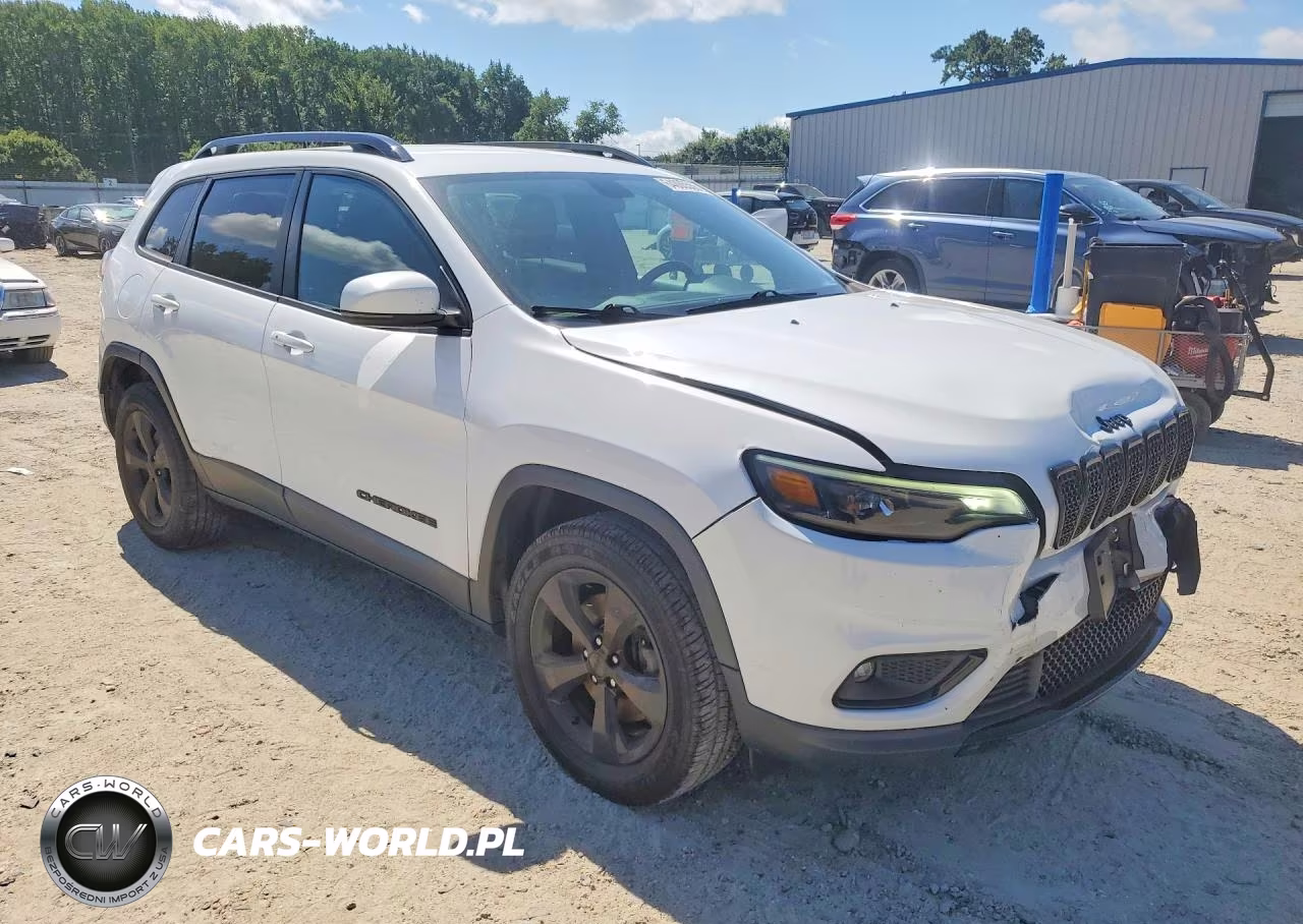 2019 Jeep Cherokee Latitude Plus VIN:1C4PJMLB0KD482335 - 4