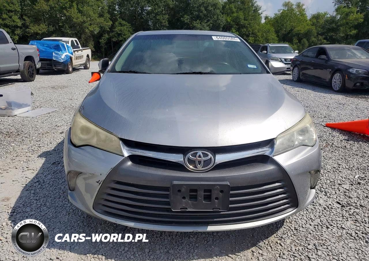 2016 Toyota Camry Le VIN:4T4BF1FK9GR584473 - 5