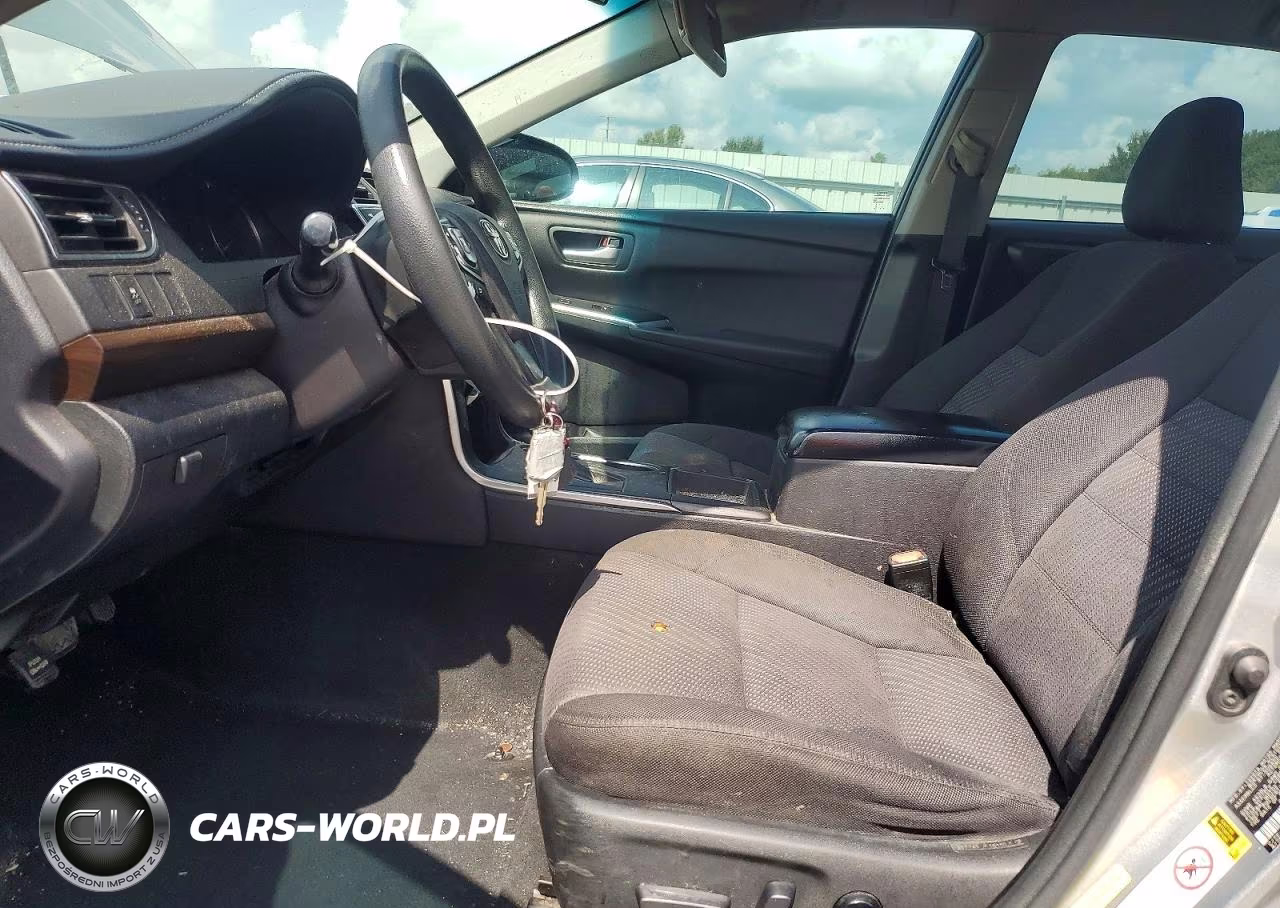 2016 Toyota Camry Le VIN:4T4BF1FK9GR584473 - 7