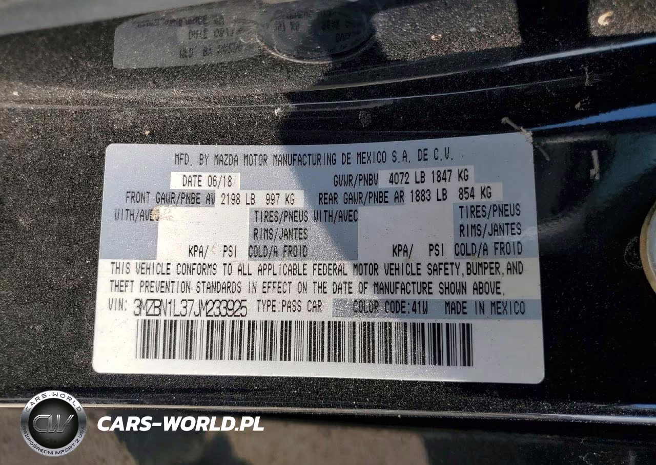 2018 Mazda 3 Touring VIN:3MZBN1L37JM233925 - 13