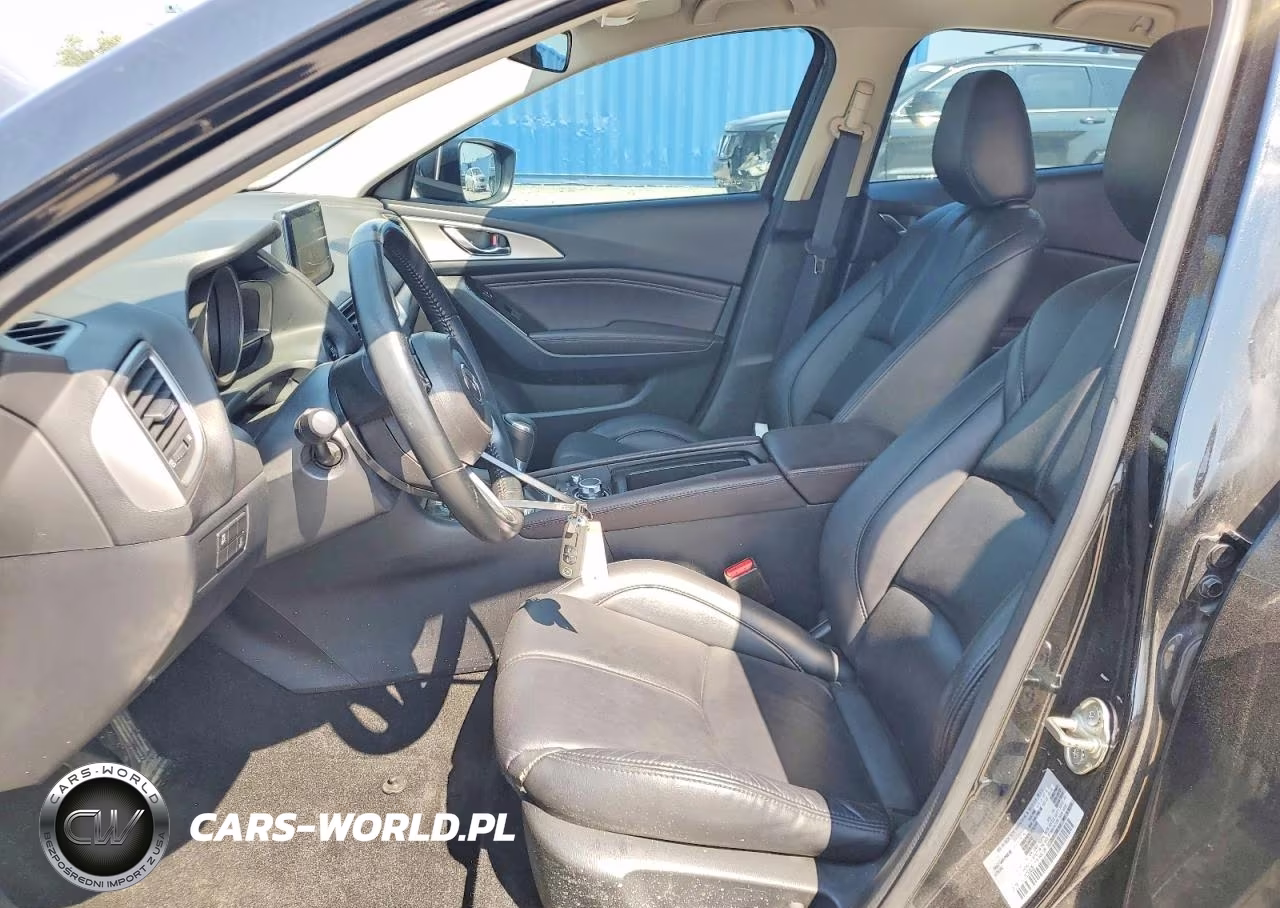 2018 Mazda 3 Touring VIN:3MZBN1L37JM233925 - 7