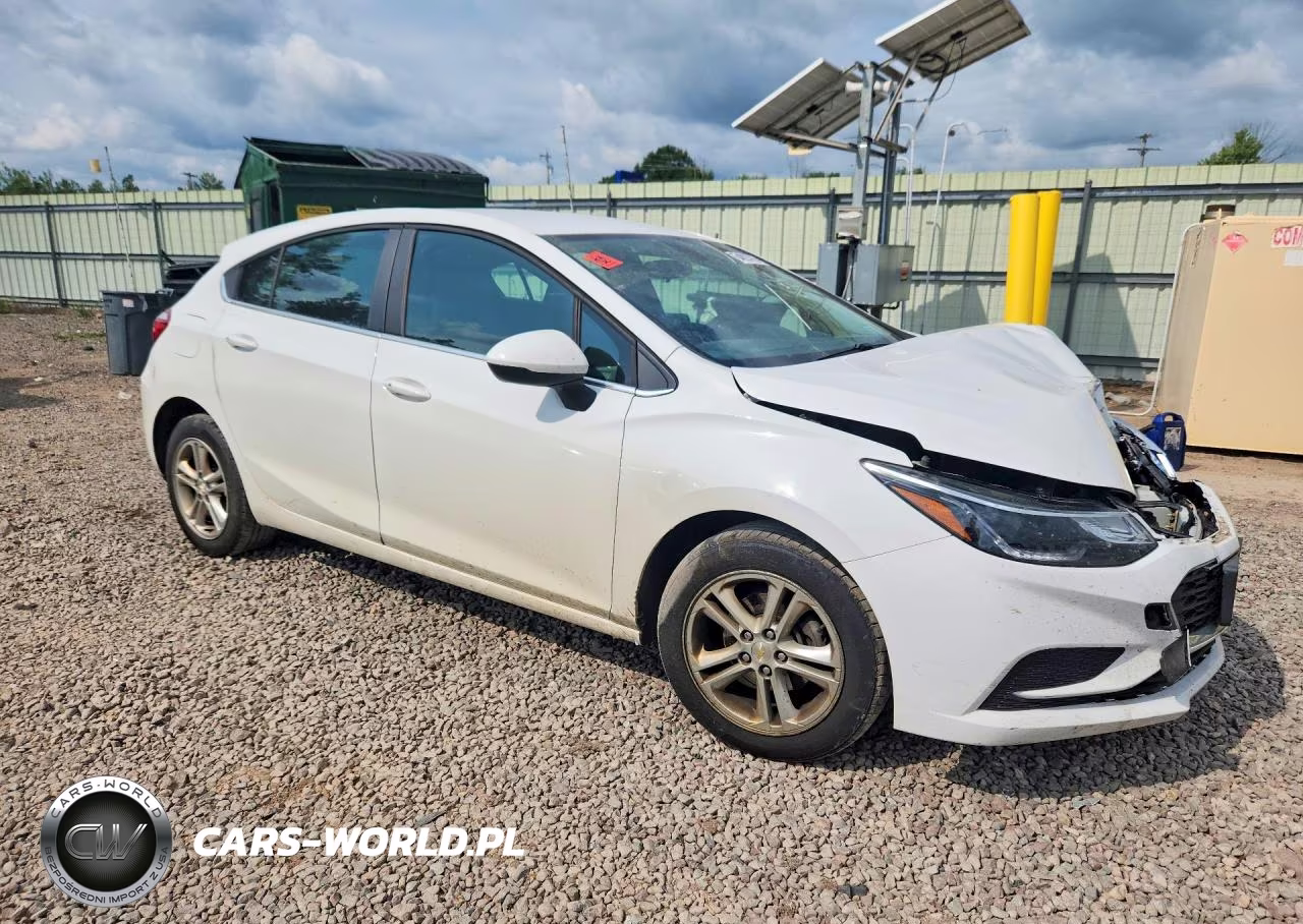 2018 Chevrolet Cruze Lt VIN:3G1BE6SM2JS617268 - 4