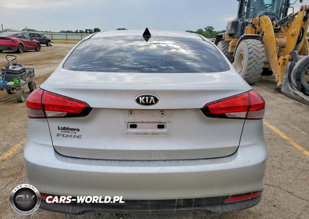 2017 Kia Forte Lx VIN:3KPFK4A73HE115508 - 6