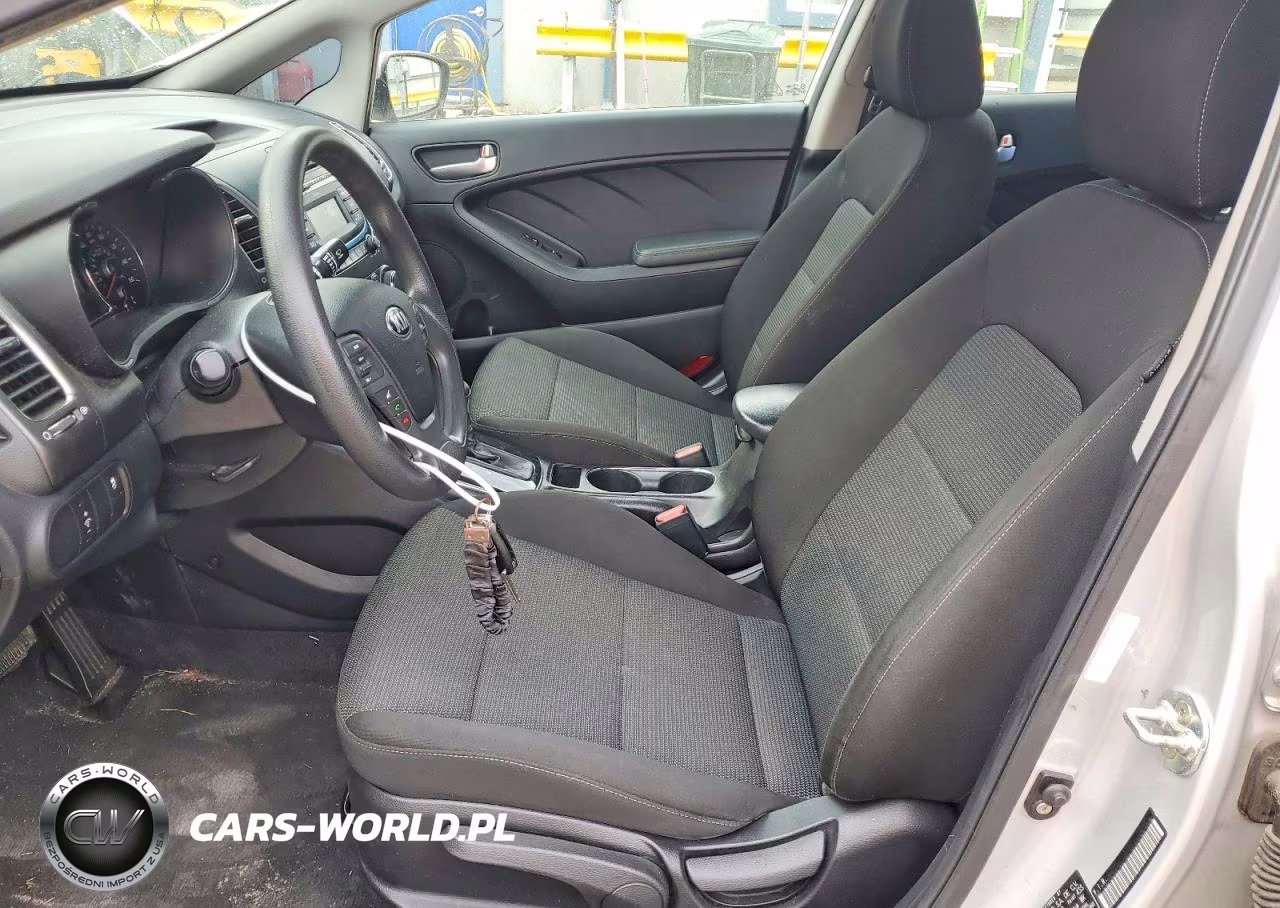 2017 Kia Forte Lx VIN:3KPFK4A73HE115508 - 7