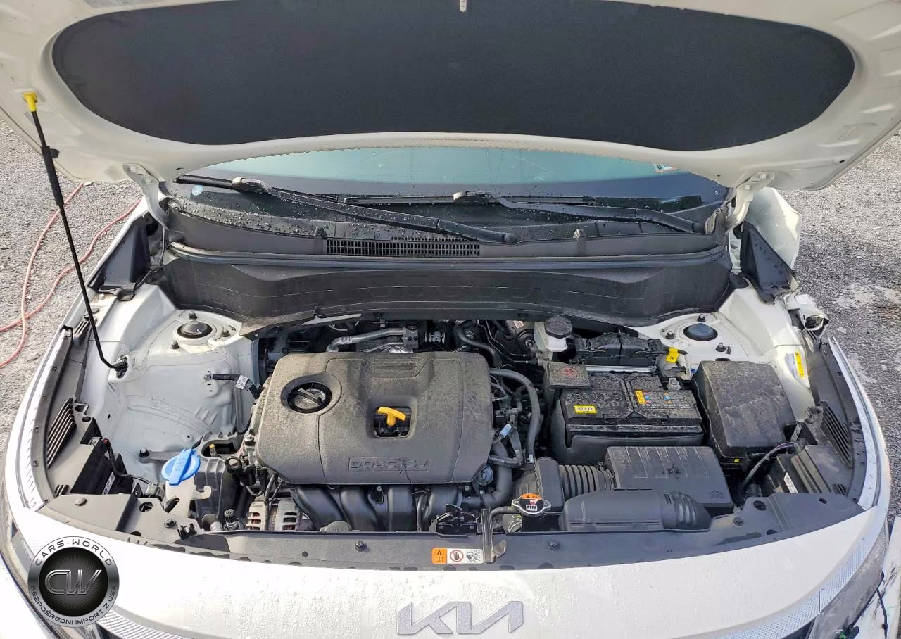 2024 Kia Seltos S VIN:KNDEUCAA0R7585248 - 12