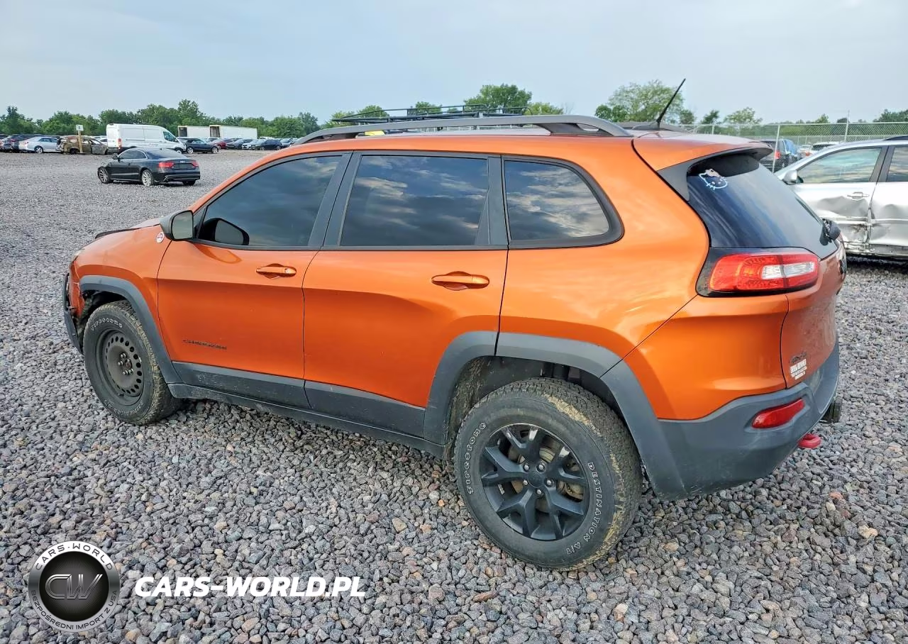 2015 Jeep Cherokee Trailhawk VIN:1C4PJMBB0FW630544 - 2