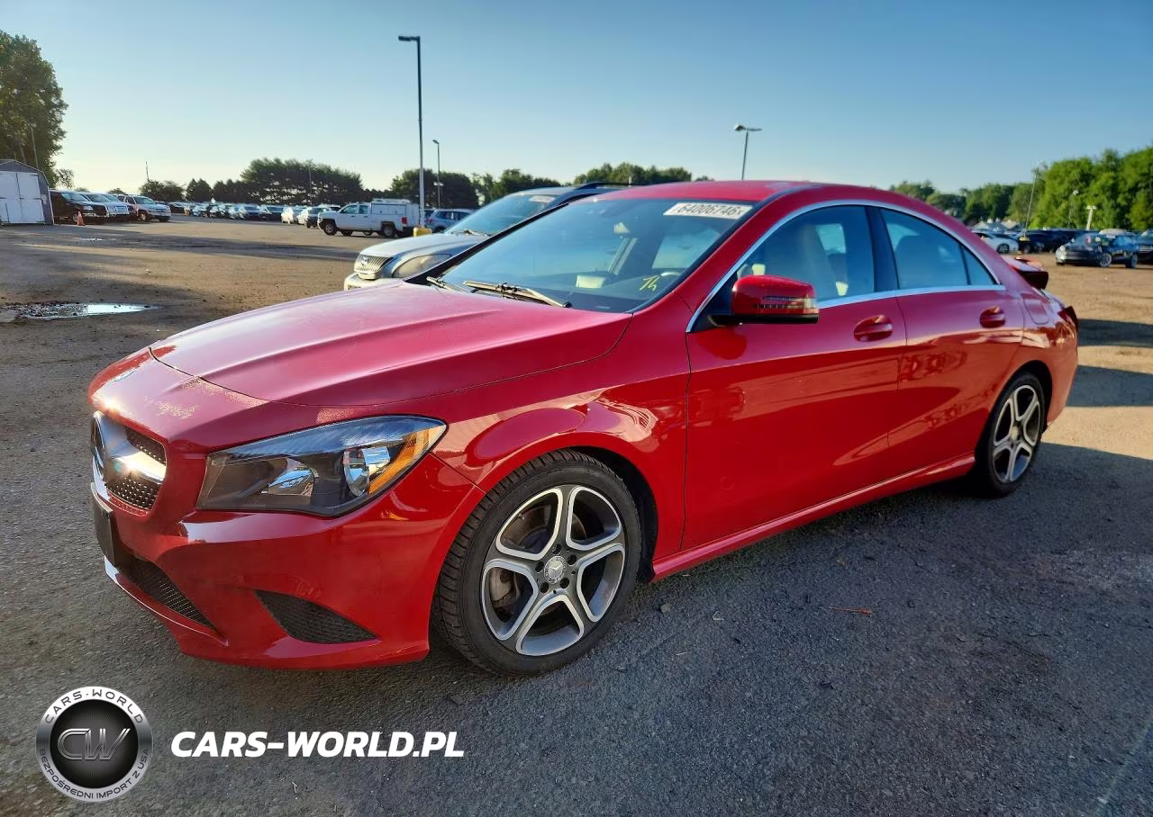2014 Mercedes-Benz Cla 250 4Matic – zdjęcie 1 z 12