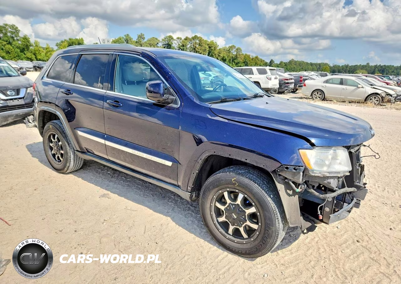 2012 Jeep Grand Cherokee Laredo VIN:1C4RJFAG1CC224657 - 4