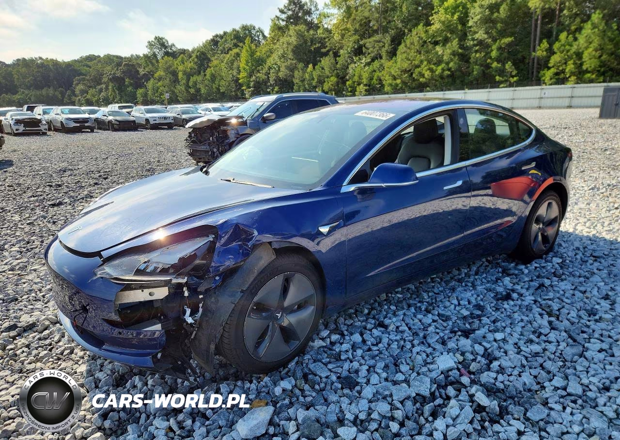 2018 Tesla Model 3 – zdjęcie 1 z 12