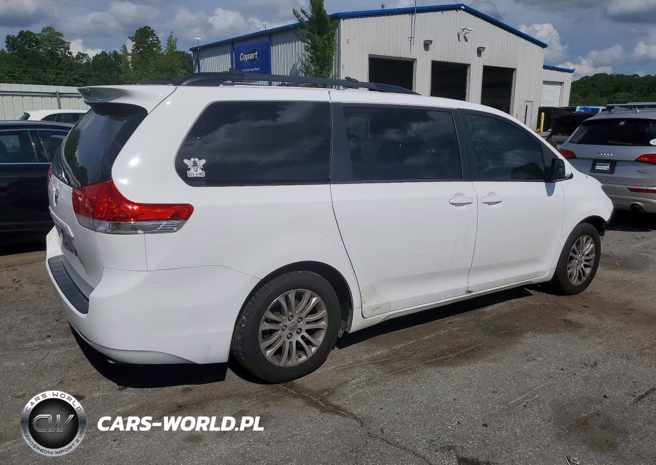 2012 Toyota Sienna Xle 8-Passenger VIN:5TDYK3DC6CS259001 - 3