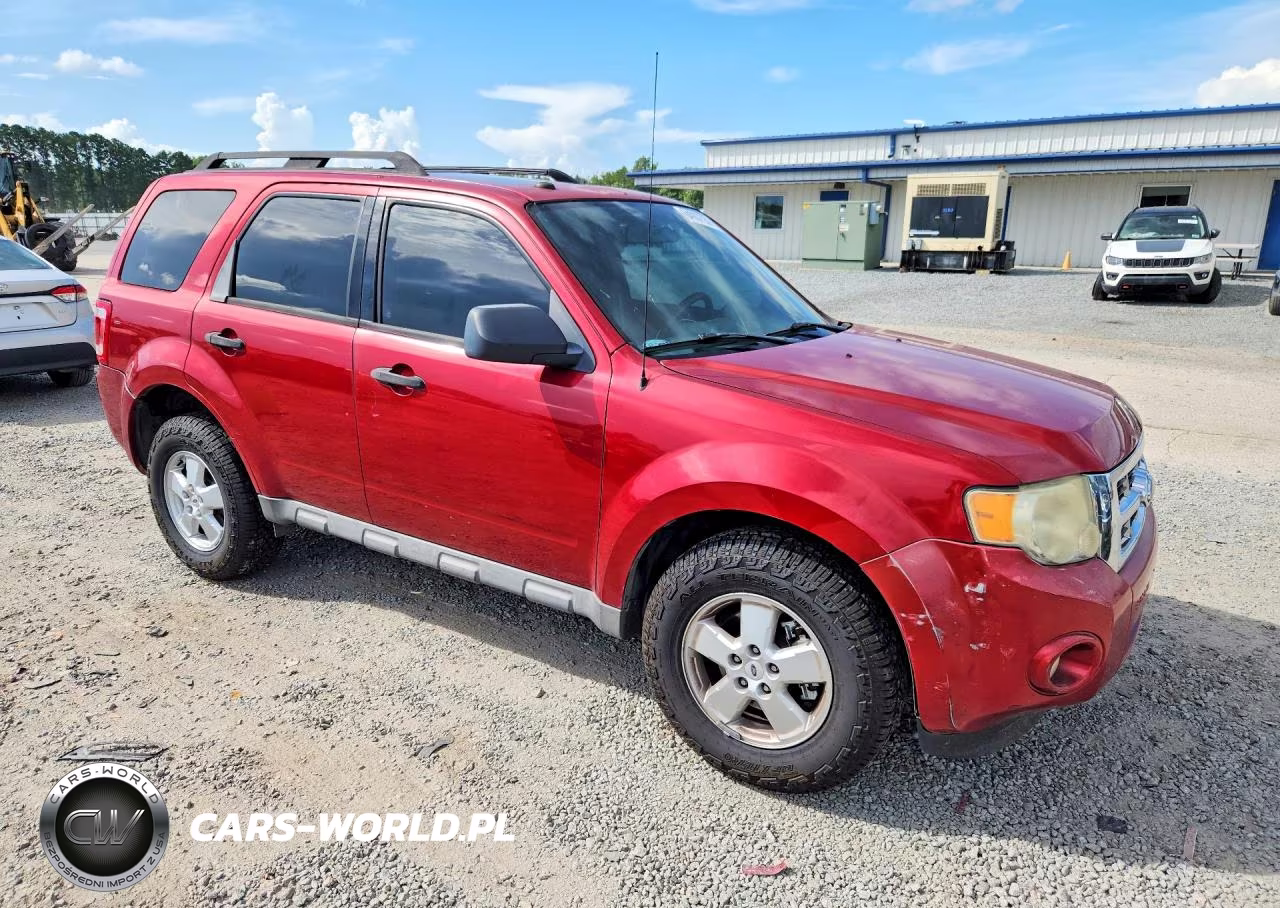 2009 Ford Escape Xlt VIN:1FMCU93799KB00691 - 4