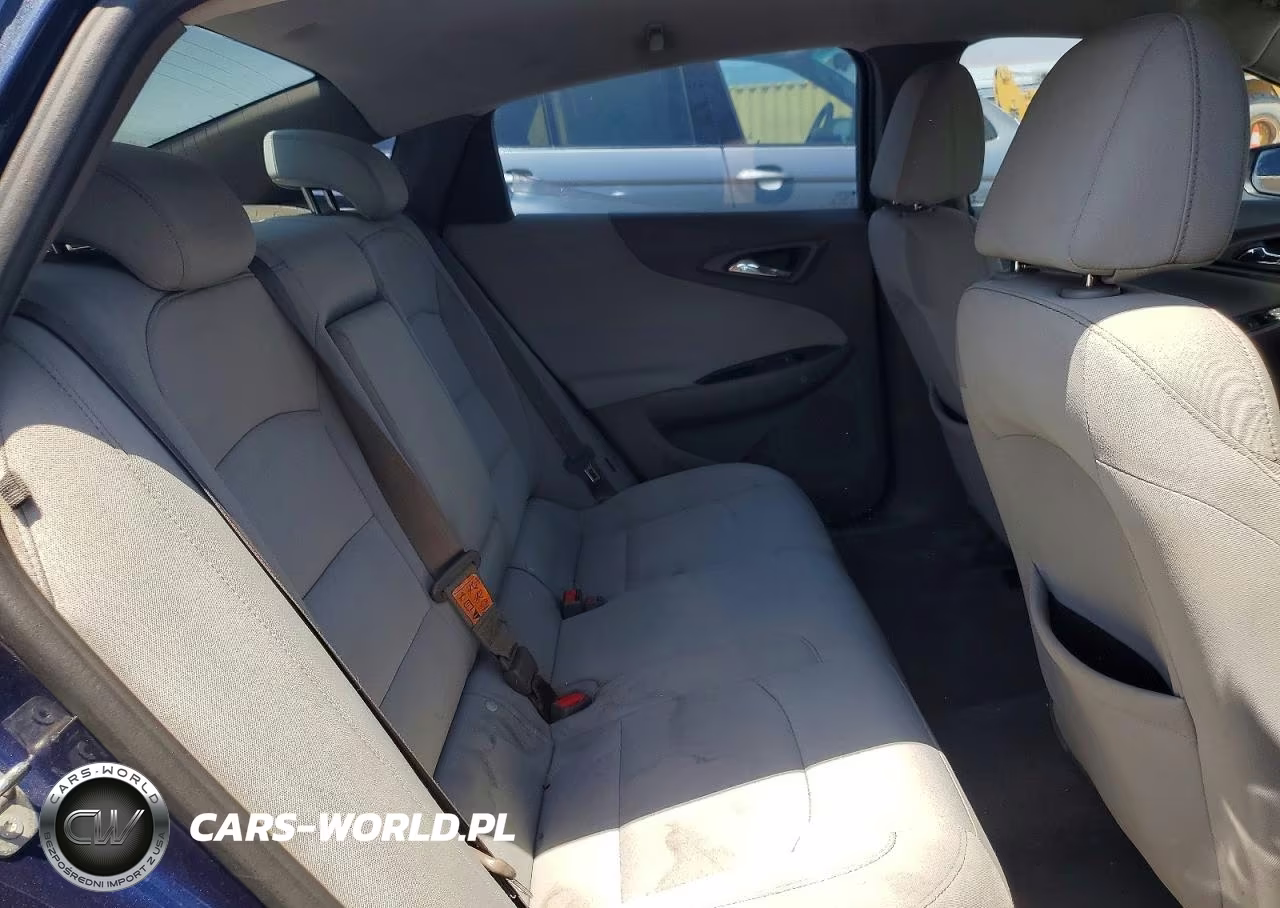 2016 Chevrolet Malibu Ls VIN:1G1ZB5ST5GF358393 - 10