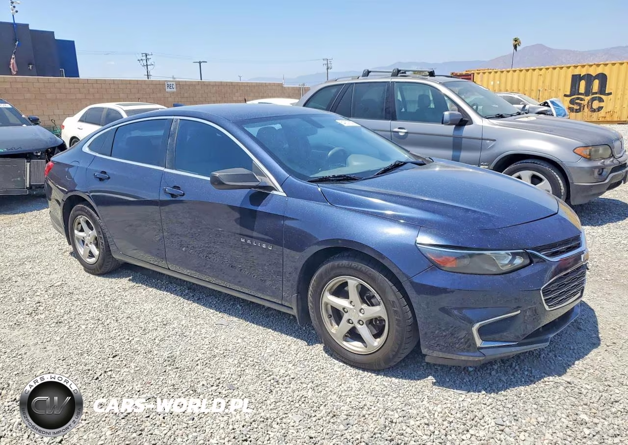 2016 Chevrolet Malibu Ls VIN:1G1ZB5ST5GF358393 - 4