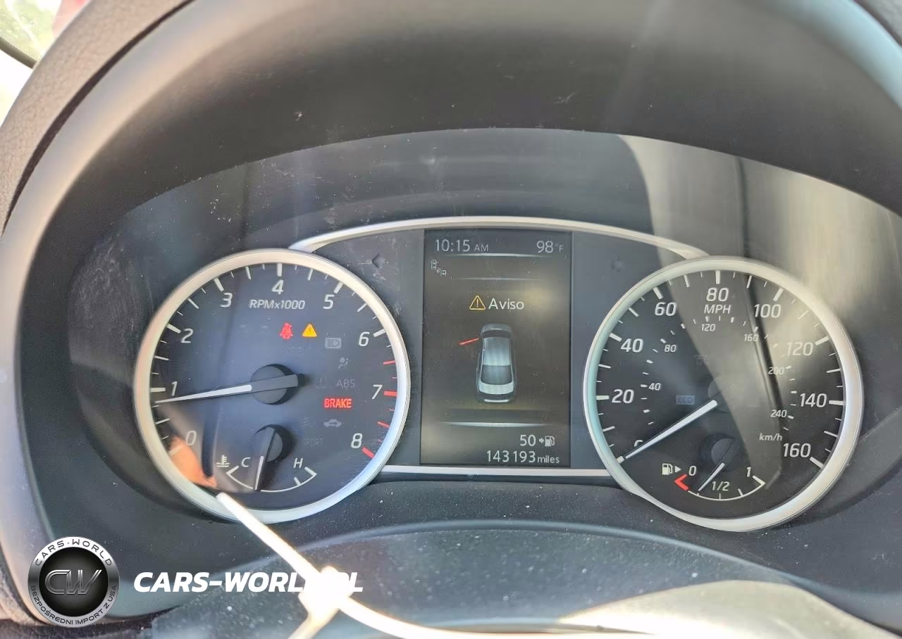 2017 Nissan Sentra Sr Turbo VIN:3N1CB7AP3HY220863 - 9