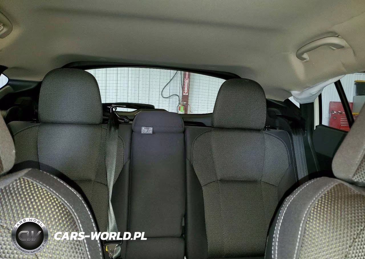 2024 Subaru Crosstrek Premium VIN:JF2GUADC0RH221983 - 10