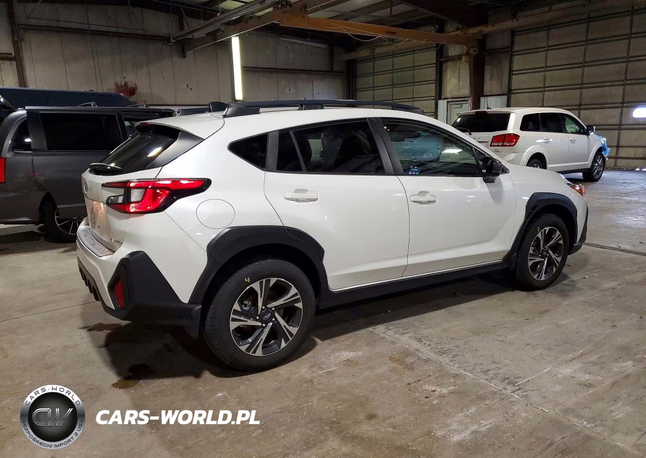 2024 Subaru Crosstrek Premium VIN:JF2GUADC0RH221983 - 3