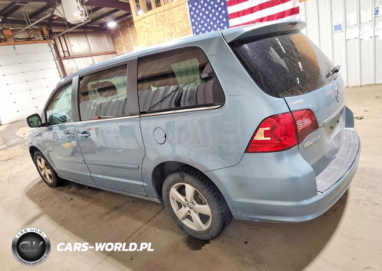 2010 Volkswagen Routan Se VIN:2V4RW3D18AR236967 - 2
