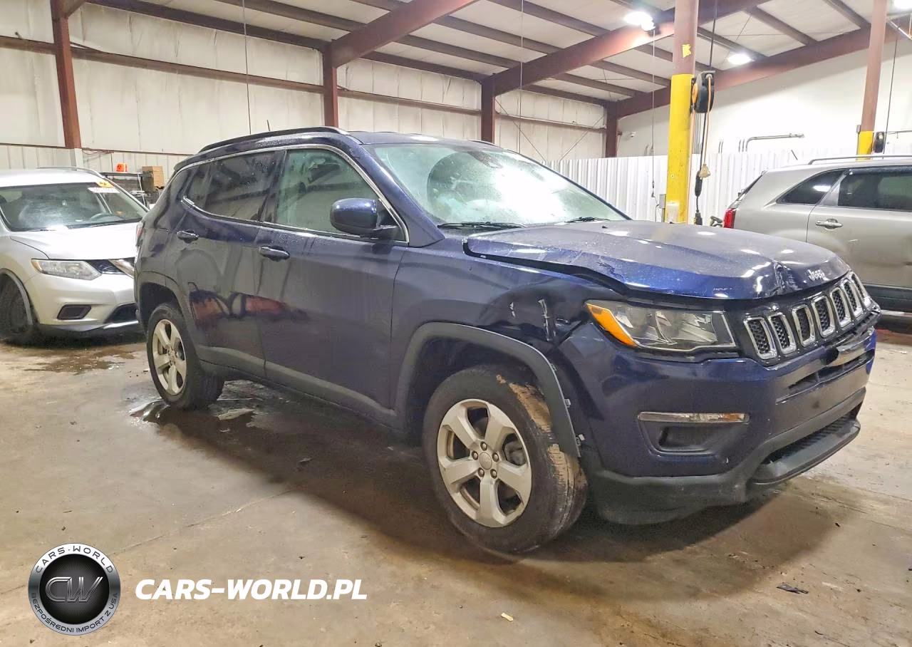 2021 Jeep Compass Latitude VIN:3C4NJDBB4MT568804 - 4