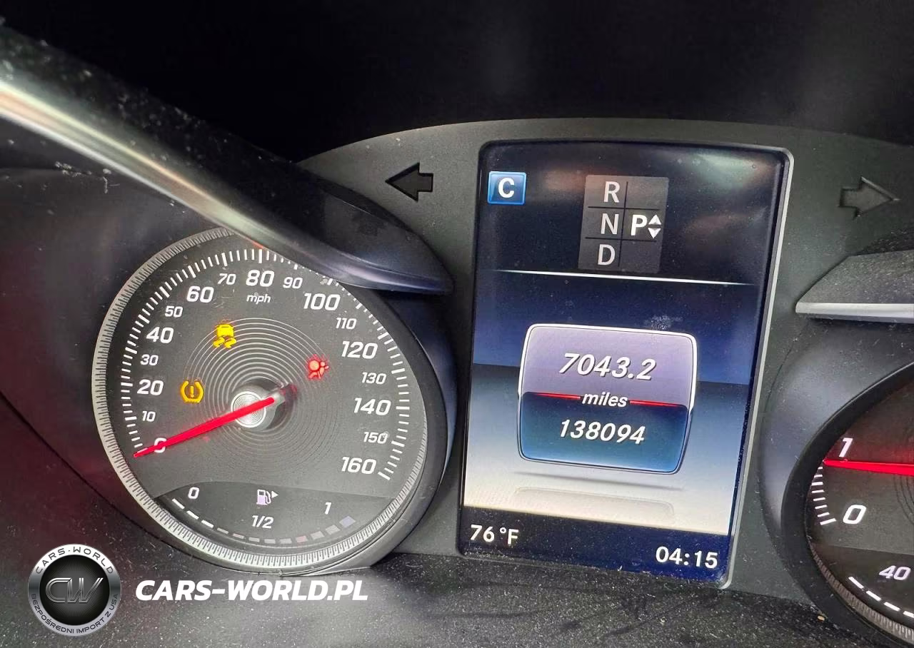 2017 Mercedes-Benz C 300 4Matic VIN:55SWF4KB0HU187623 - 7