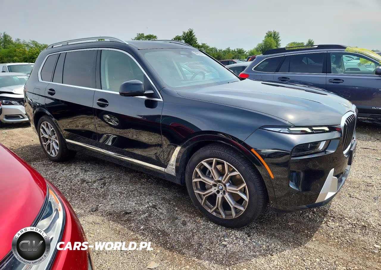 2025 BMW X7 xDrive40I VIN:5UX23EM03S9Z99752 - 4