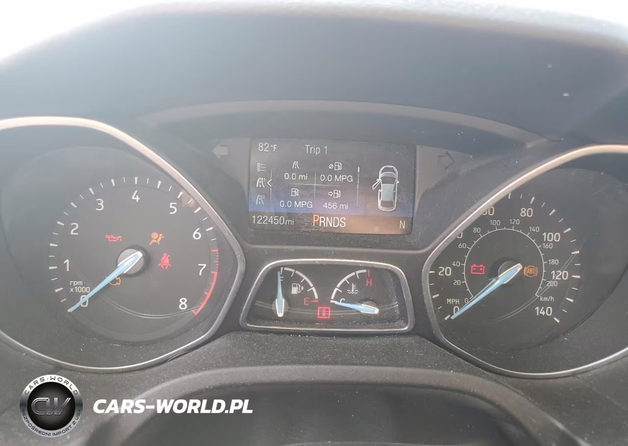 2016 Ford Focus Titanium VIN:1FADP3N29GL235469 - 9