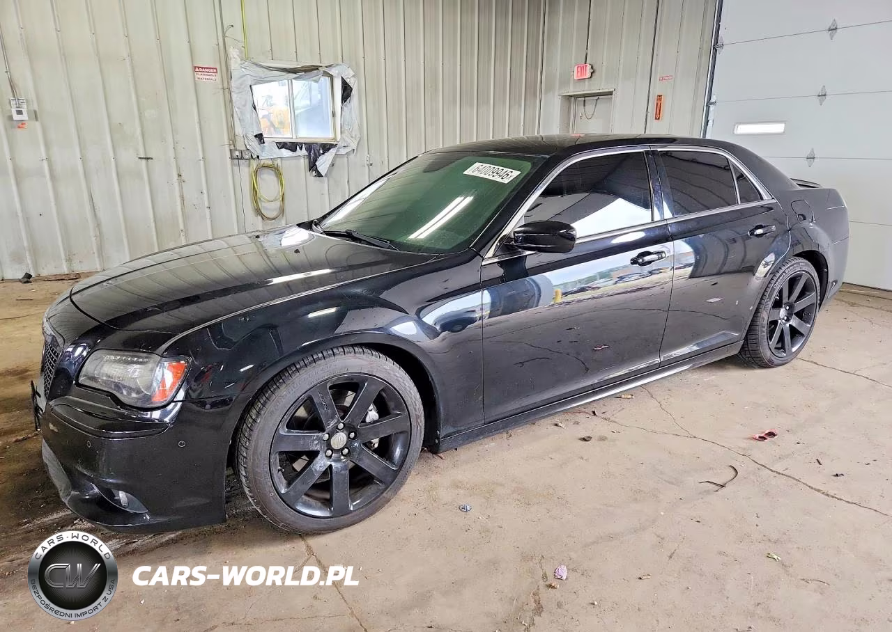 2013 Chrysler 300 Srt-8