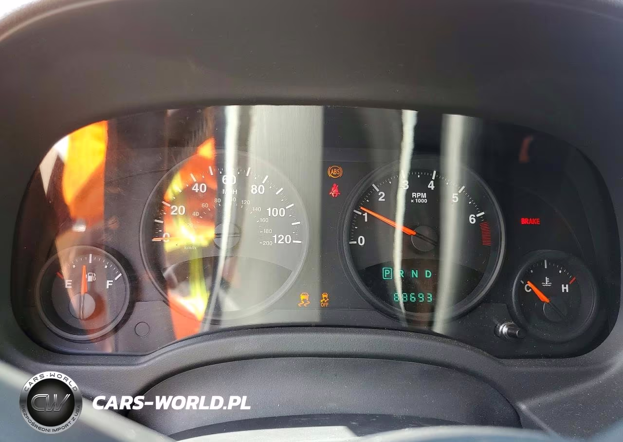 2011 Jeep Compass Sport VIN:1J4NF1FBXBD145524 - 9