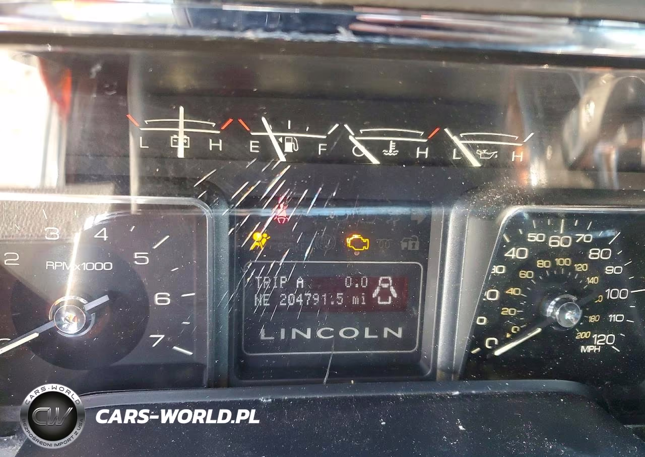2011 Lincoln Navigator VIN:5LMJJ2J50BEJ01965 - 9