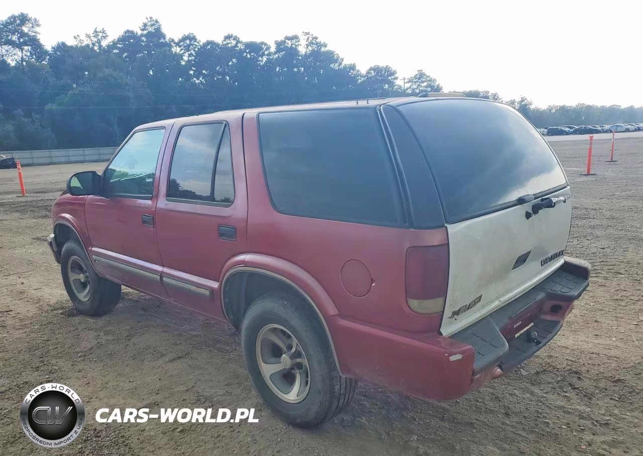 2001 Chevrolet Blazer 330 VIN:1GNCS13W012127549 - 2