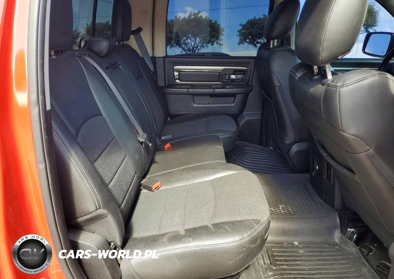 2015 Ram 1500 Sport VIN:1C6RR6UT6FS629416 - 10