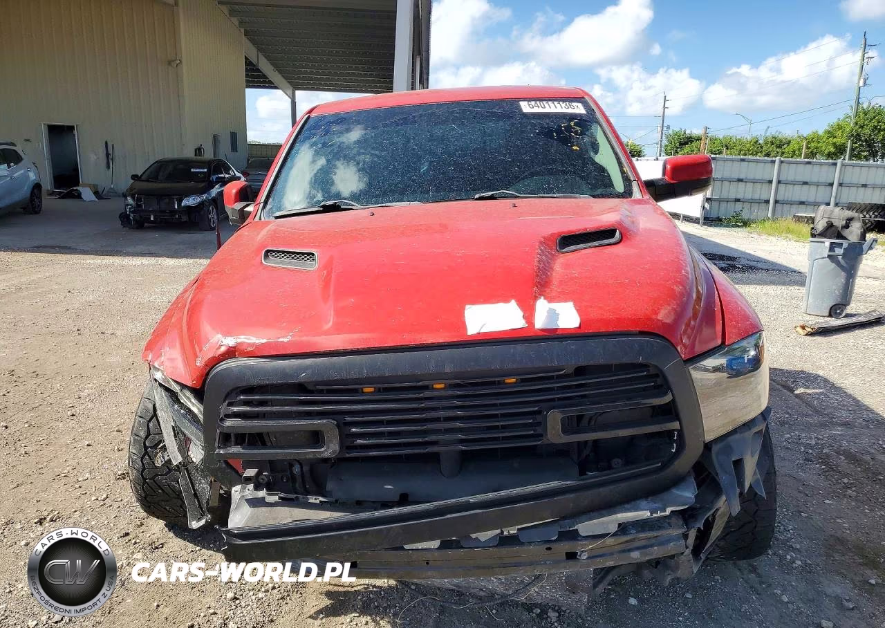 2015 Ram 1500 Sport VIN:1C6RR6UT6FS629416 - 5