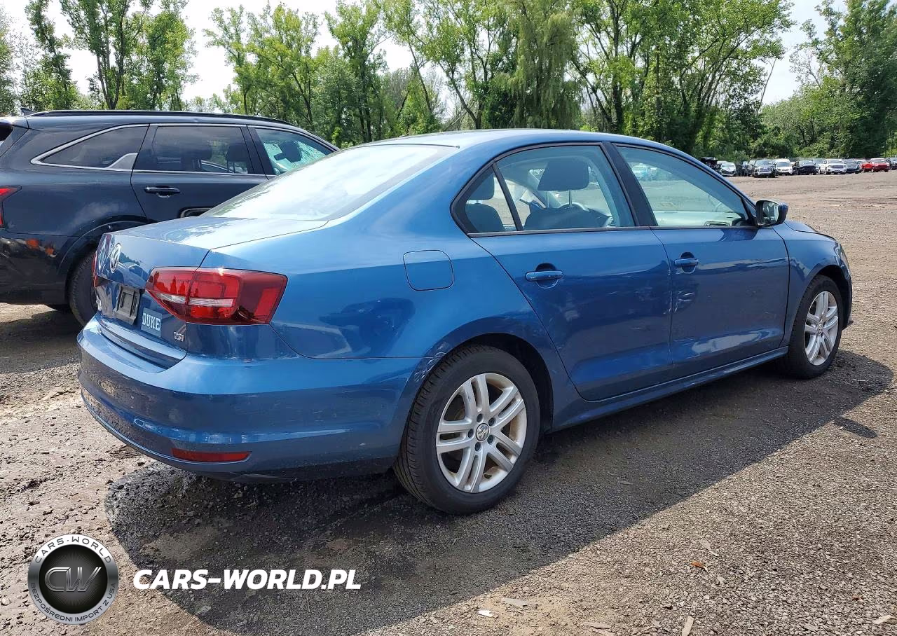 2018 Volkswagen Jetta S VIN:3VW2B7AJ7JM246851 - 3